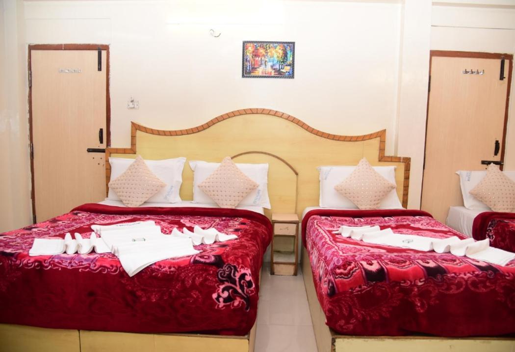 N K F Residency Villa Mysore Eksteriør billede